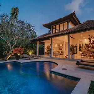  Villa Eight