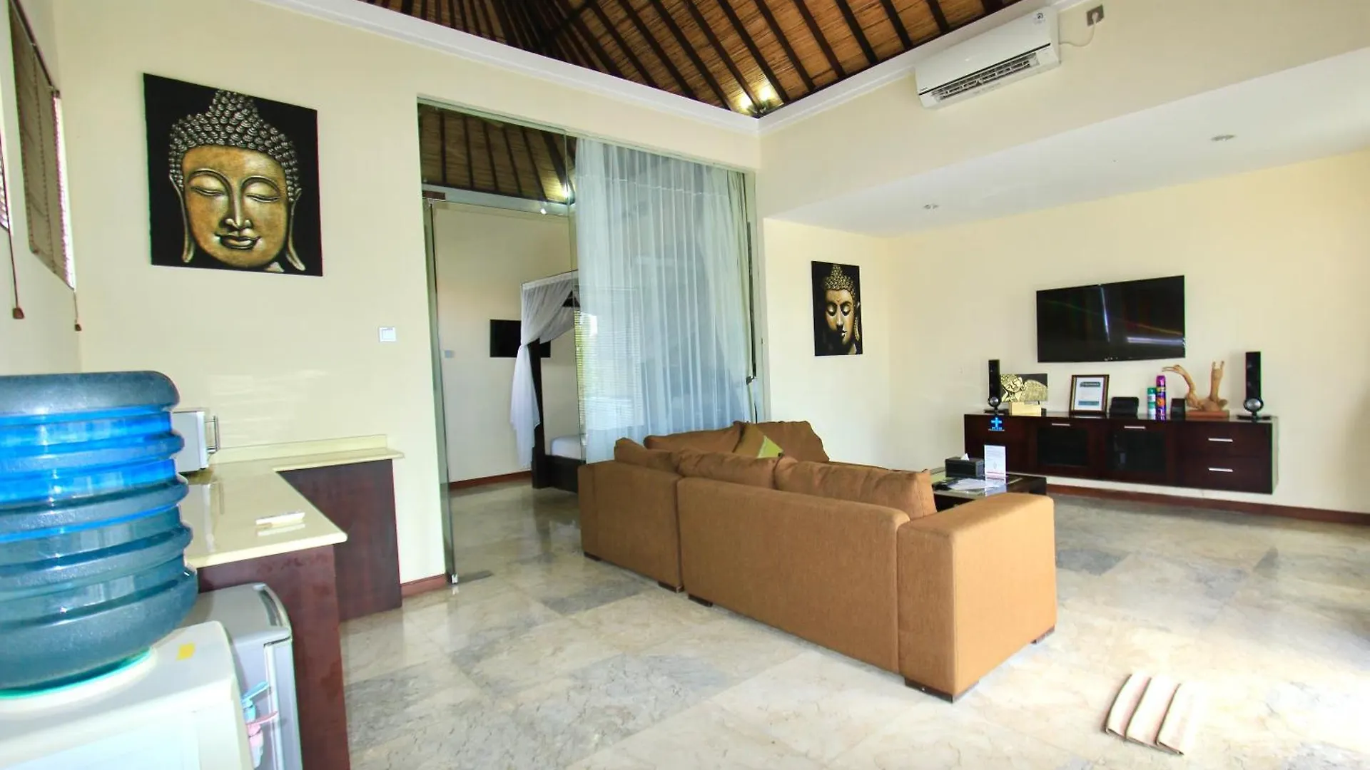 O Villas Seminyak Endonezya
